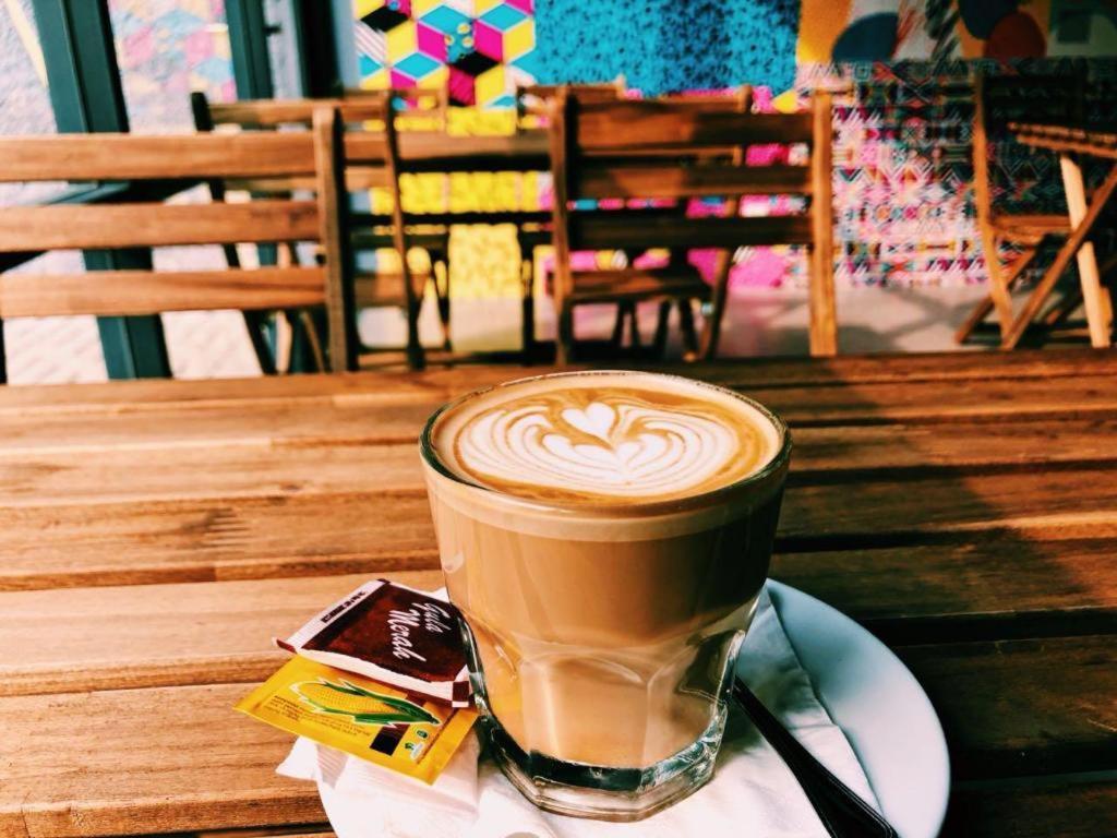 The Social House - Coliving & Hostel - Previously Known As Nomad Hostel Jakarta Luaran gambar